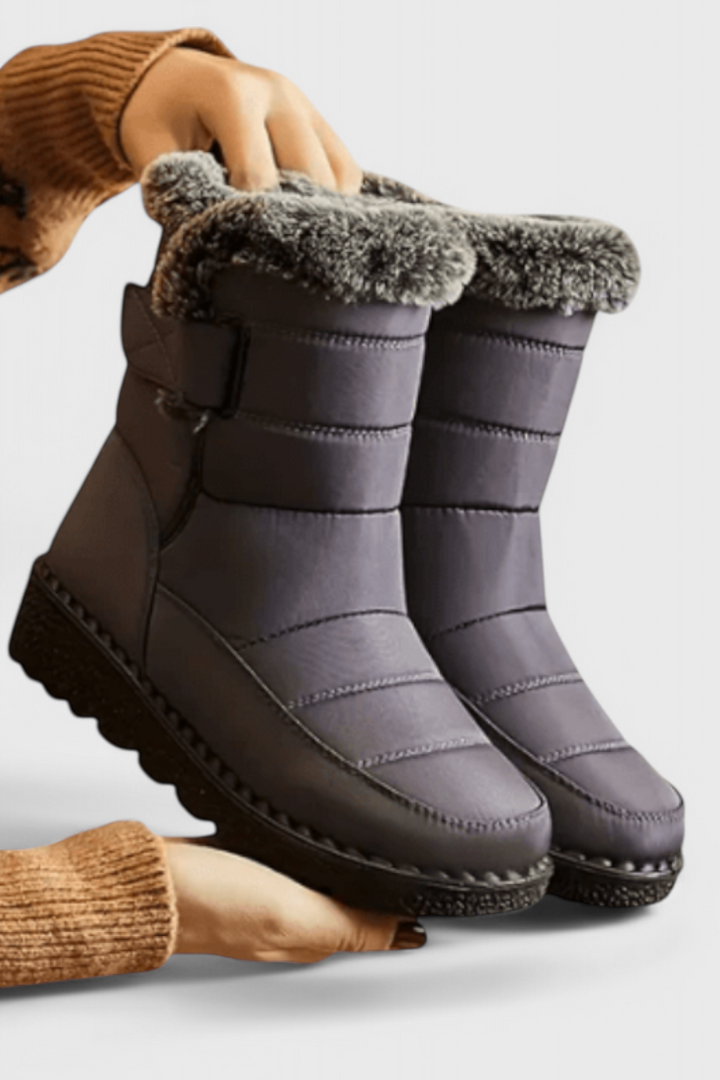 Lexi | Women&