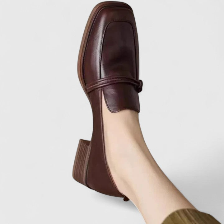 Janine | Women&