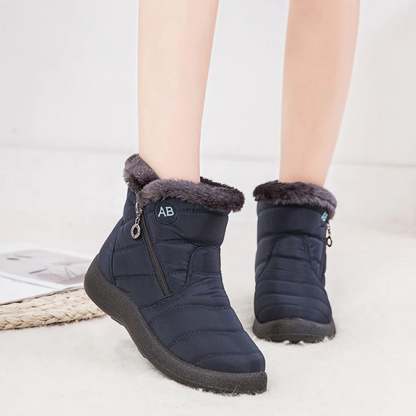Lori | Women&
