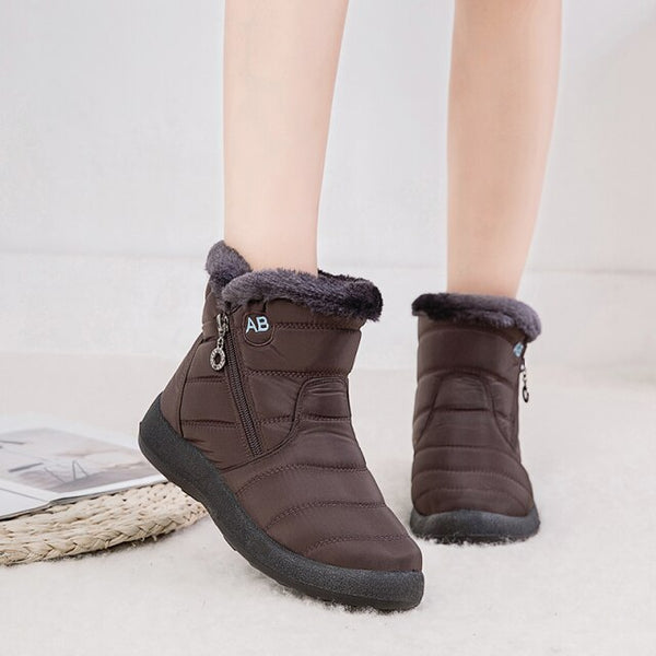 Lori | Women&