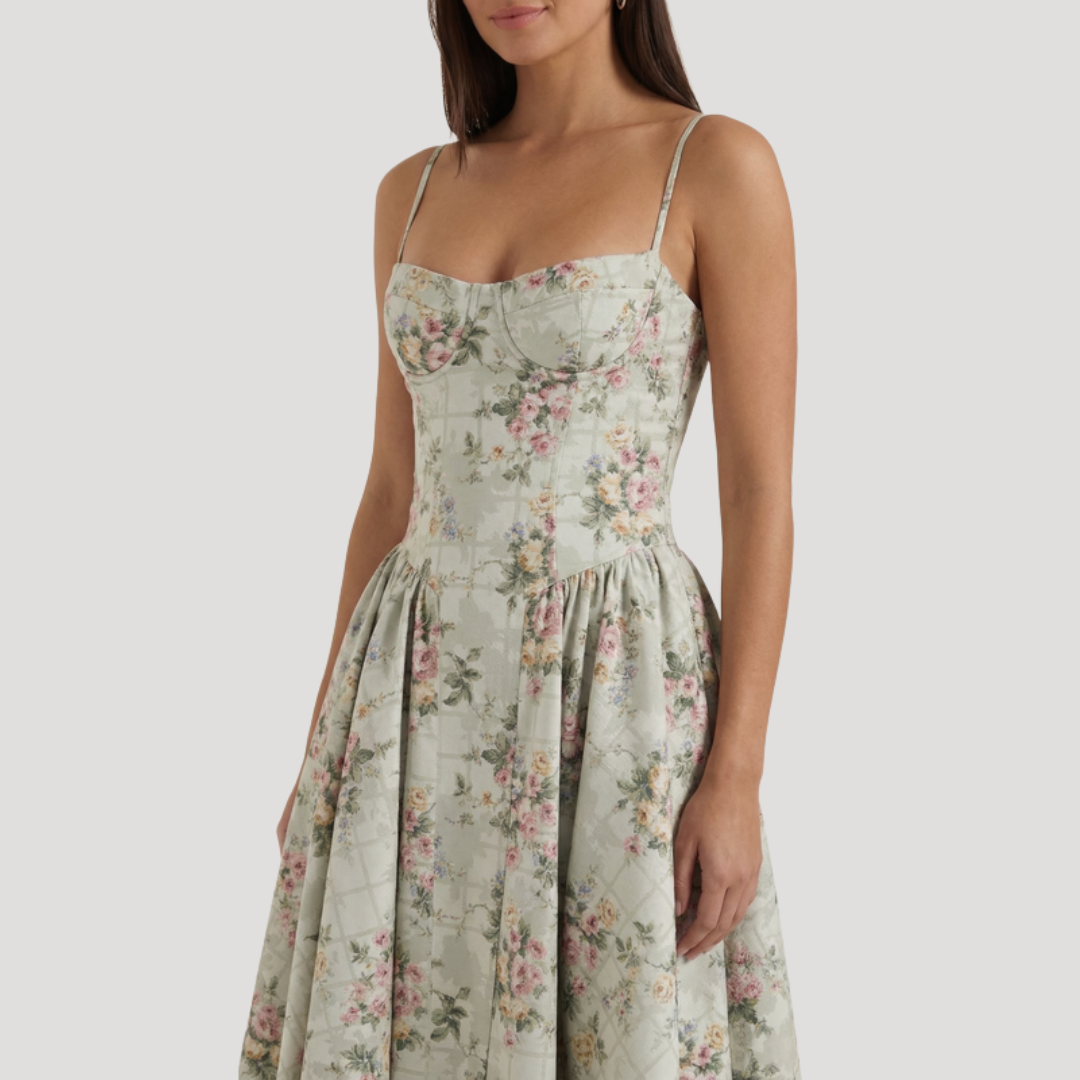 Anneliese | Women&