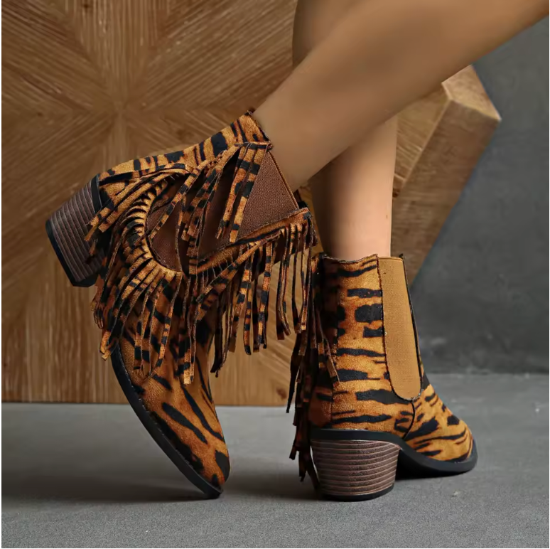 Bellona | Women&