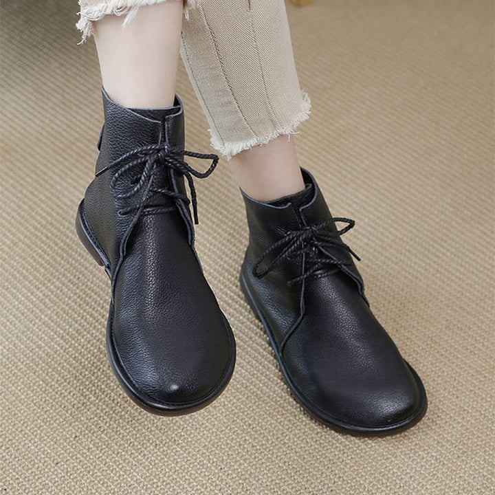 Clara | Women&