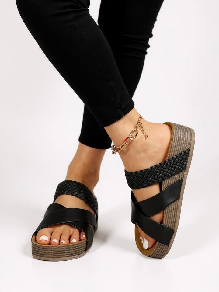 Briony | Women&