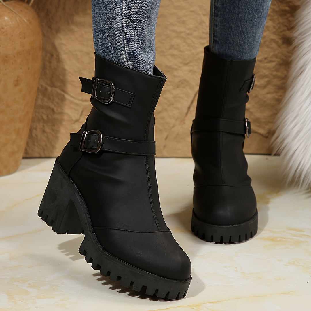 Britta | Women&