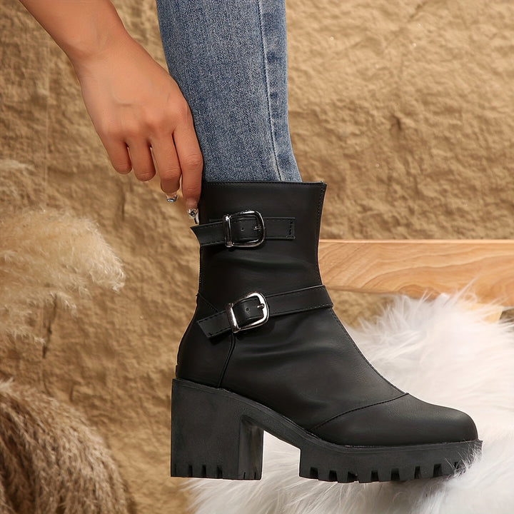Britta | Women&