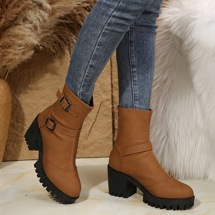 Britta | Women&