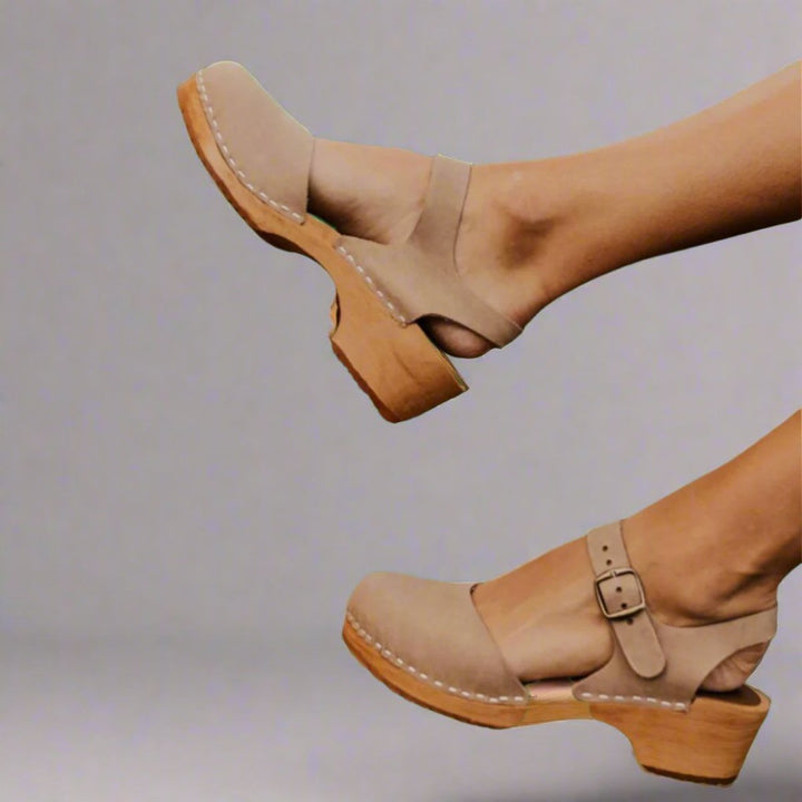 Britta | Women&