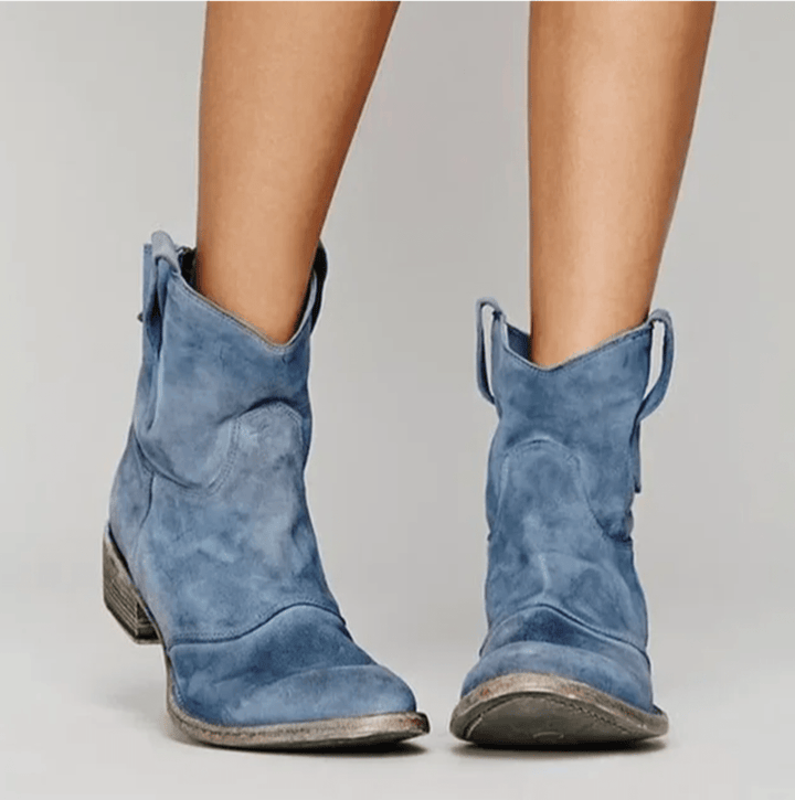 Britta | Women&