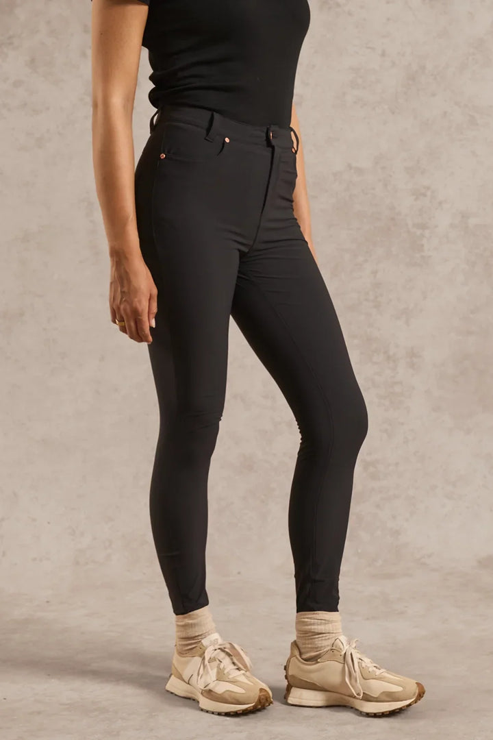 Caelwyn | Women&