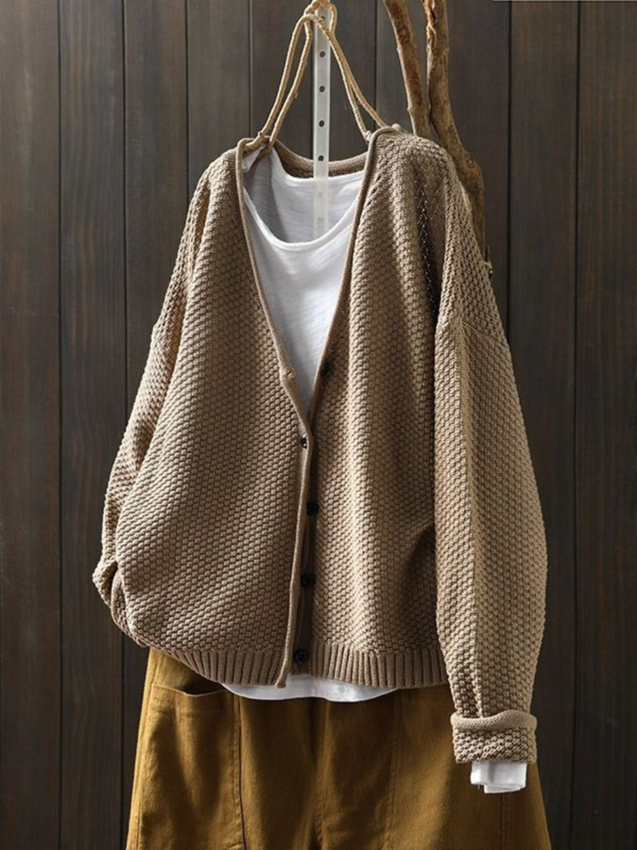 Calveth | Women&