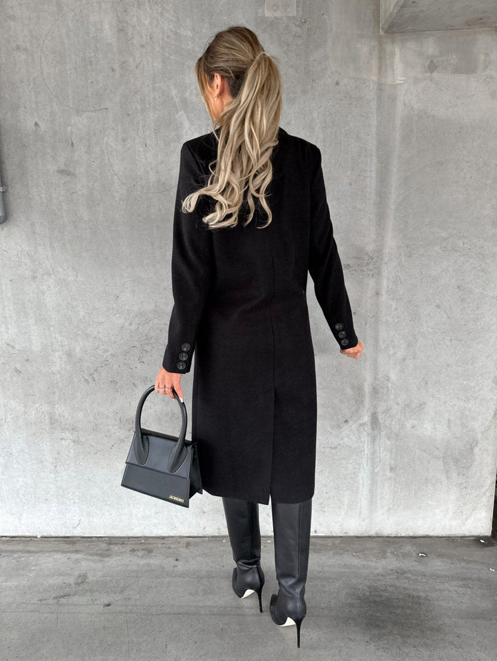 Calveth | Women&