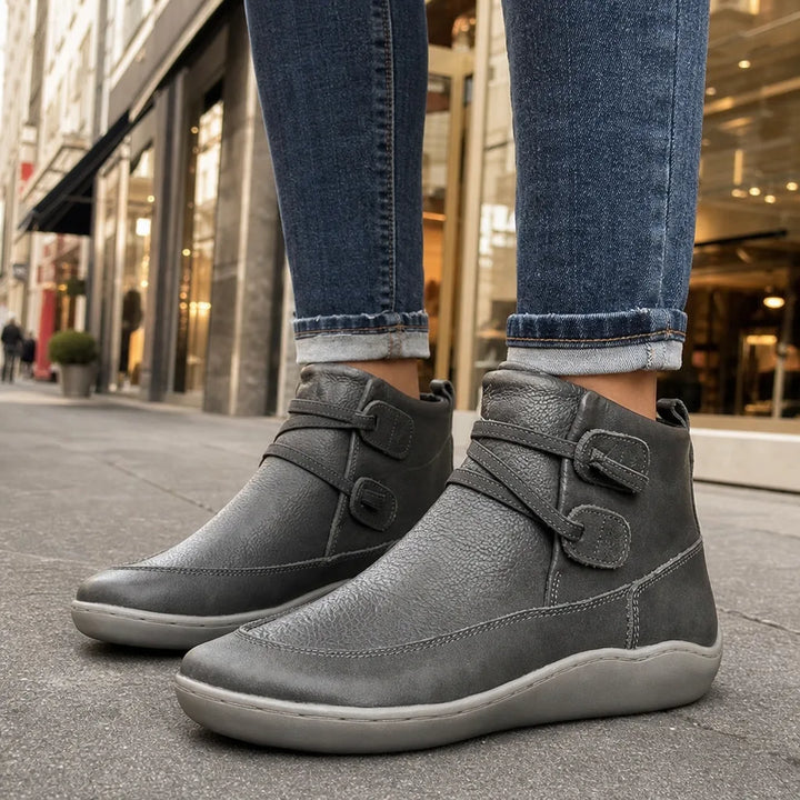 Calveth | Women&