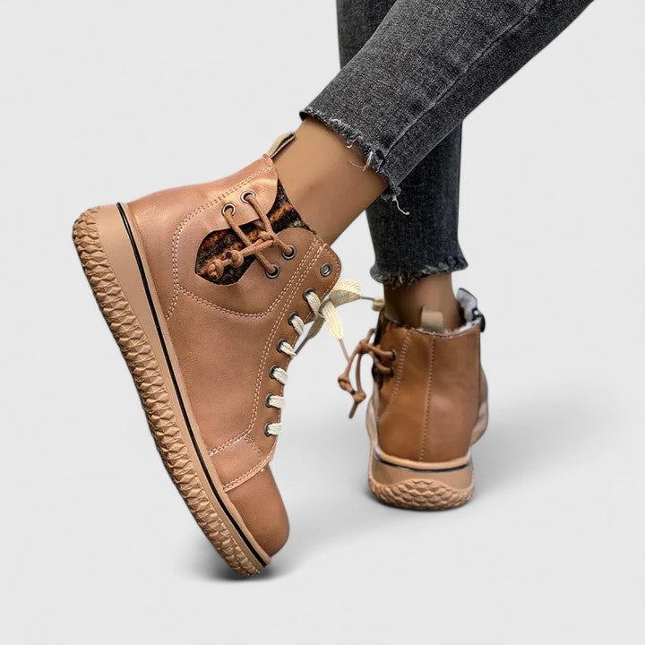 Clarissa | Women&