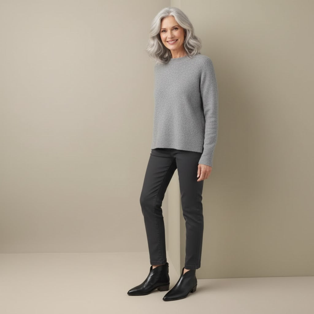 Corvinia | Women&