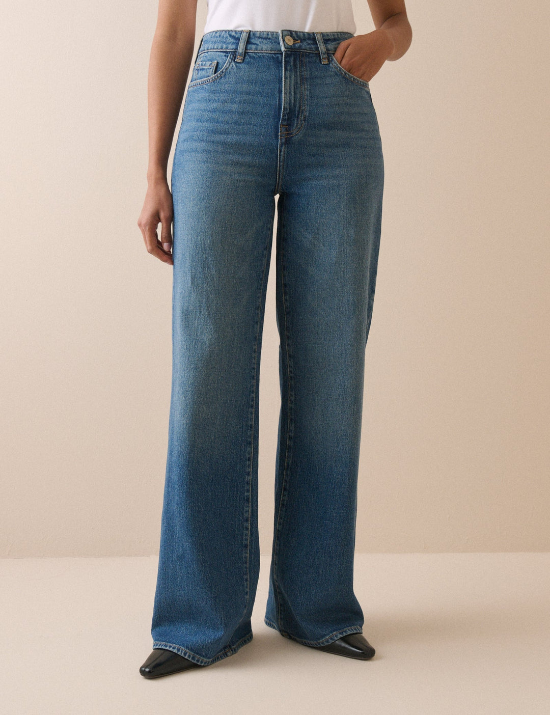 Delvara | Women&