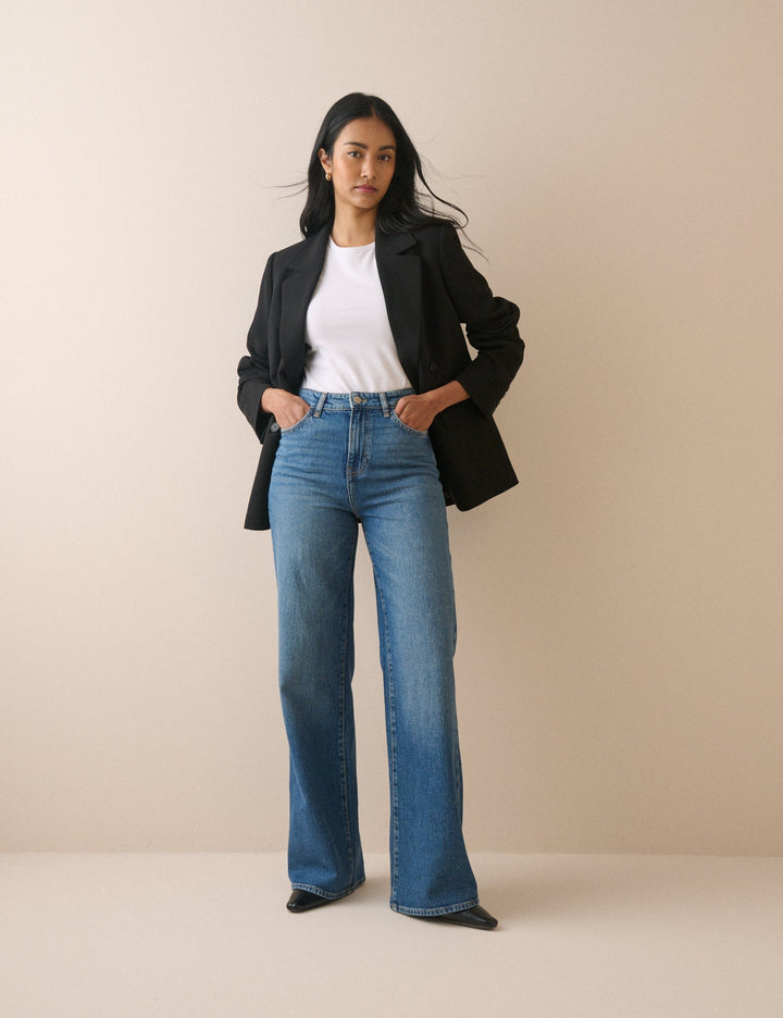 Delvara | Women&