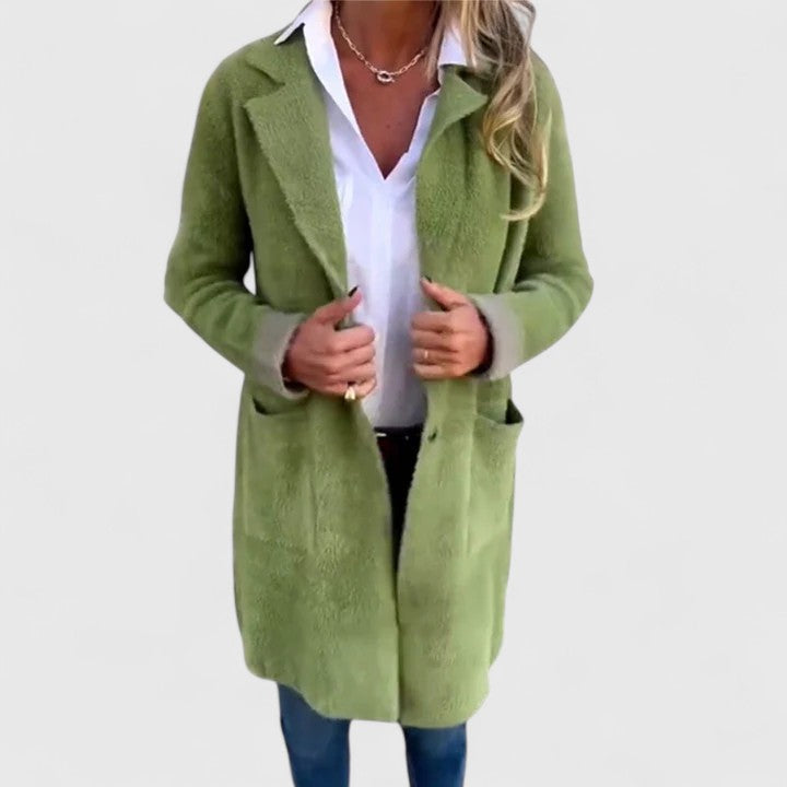 Embeth | Women&