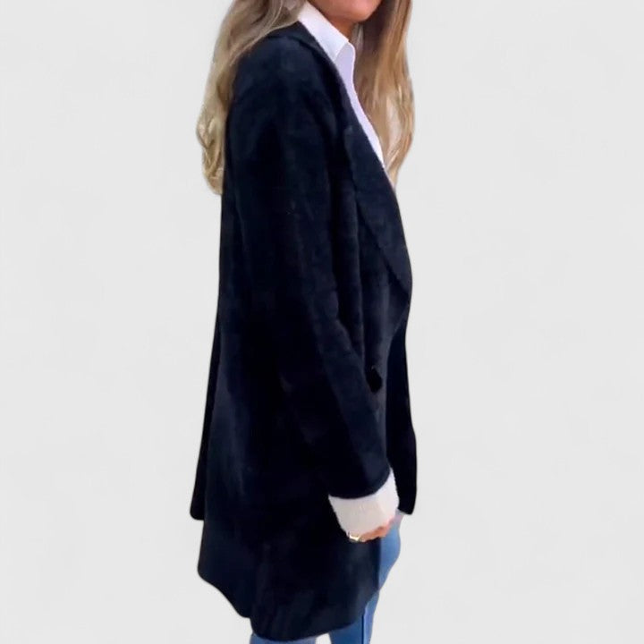 Embeth | Women&