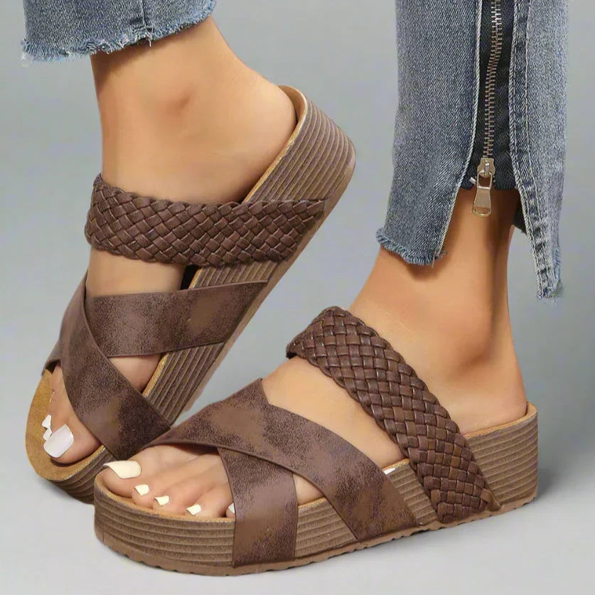 Emmeline | Women&