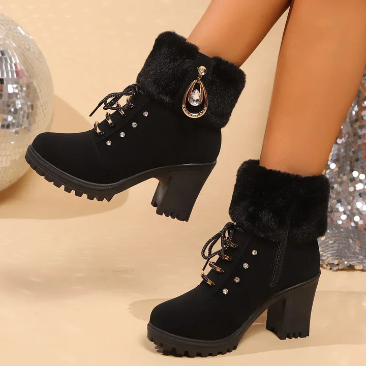 Halvette | Women&