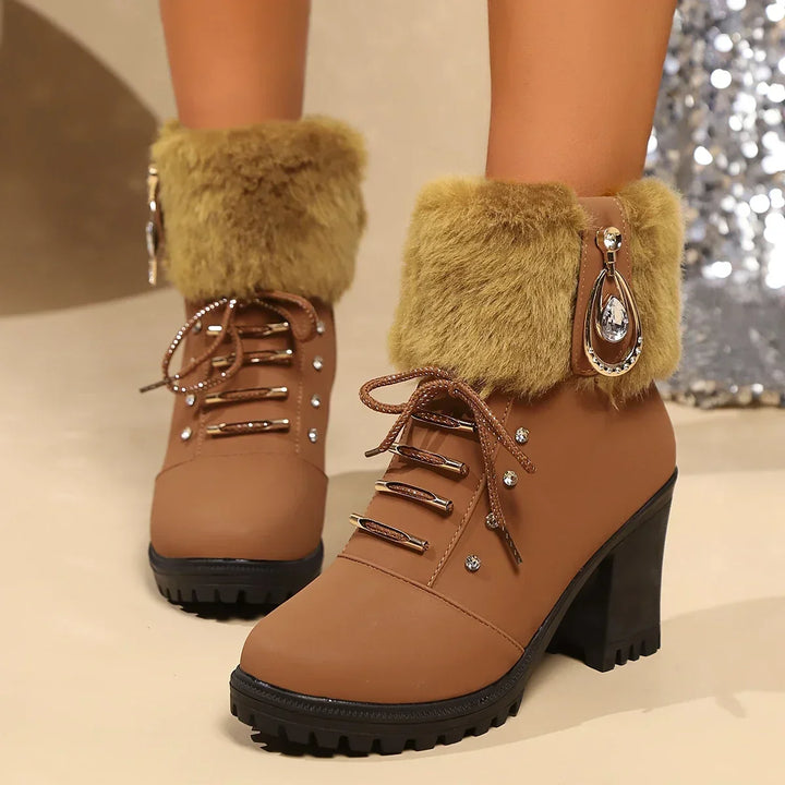 Halvette | Women&