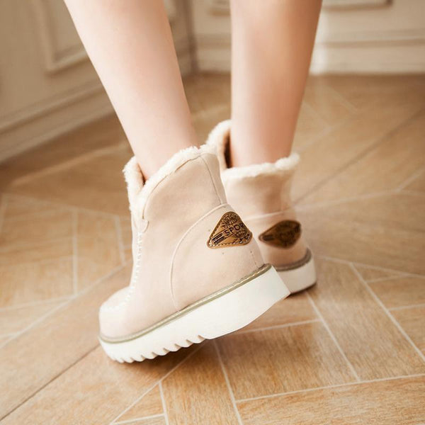 Lyn | Women&