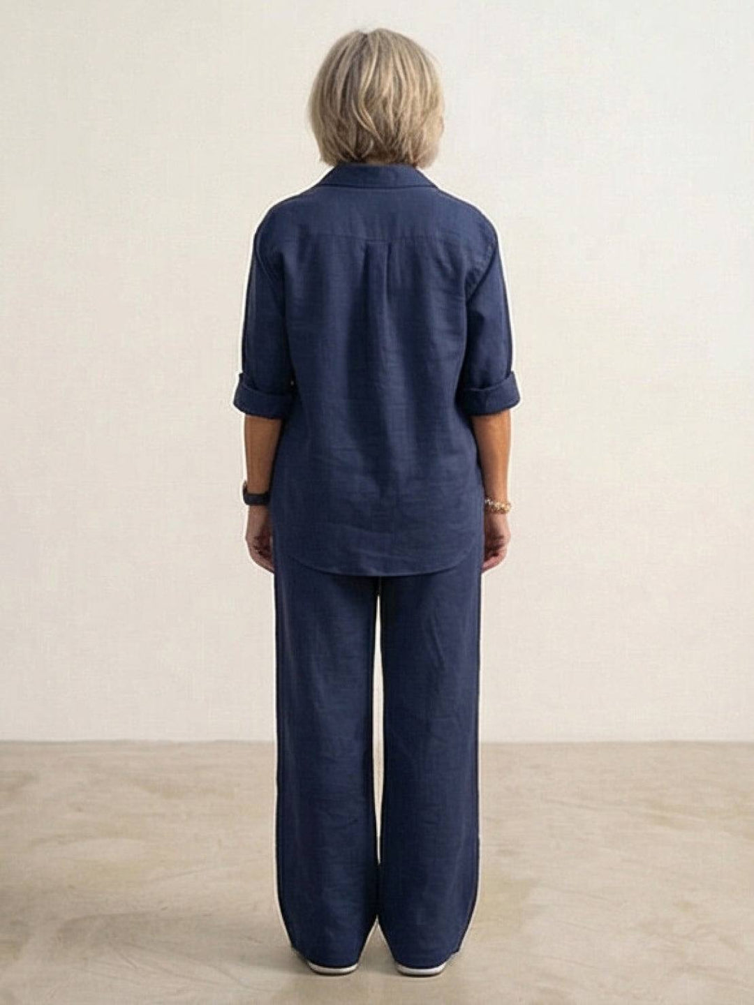 Isabeau | Women&