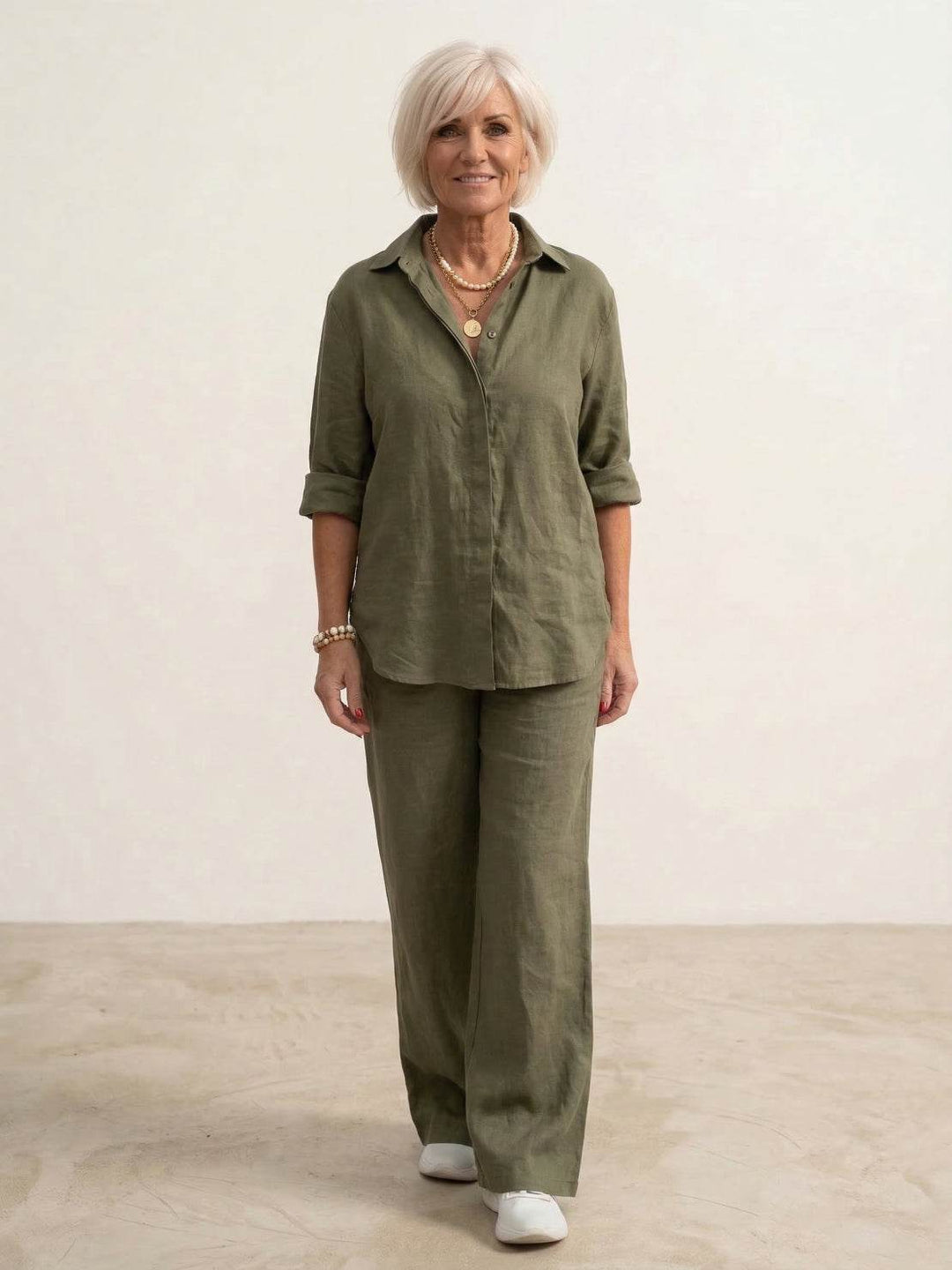 Isabeau | Women&
