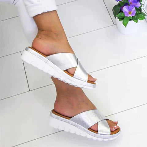 Lydia | Women&