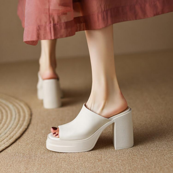 Minerva | Women&