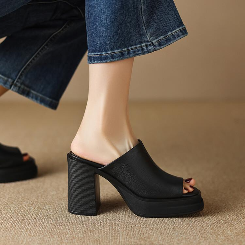Minerva | Women&