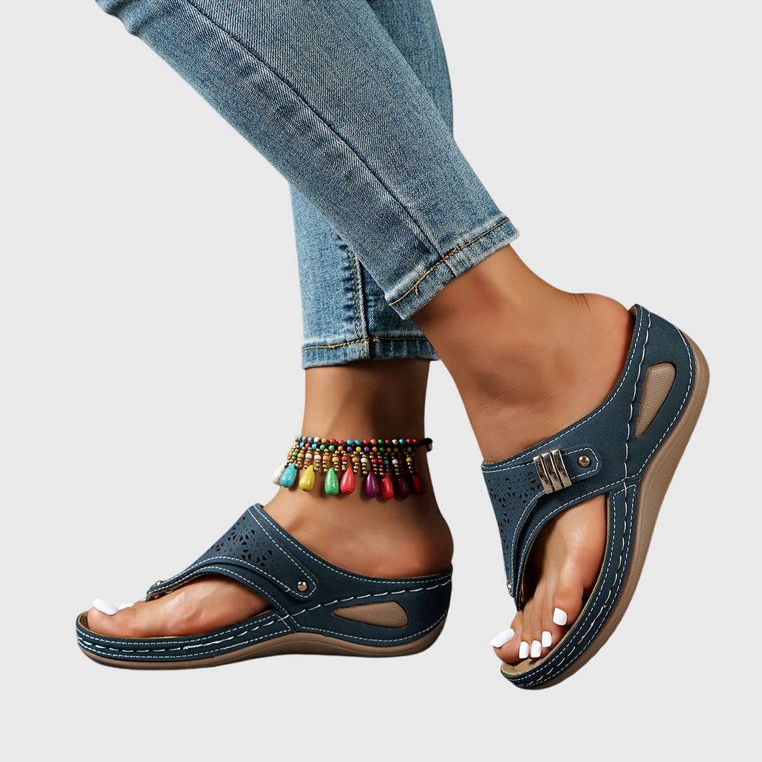 Nadia | Women&