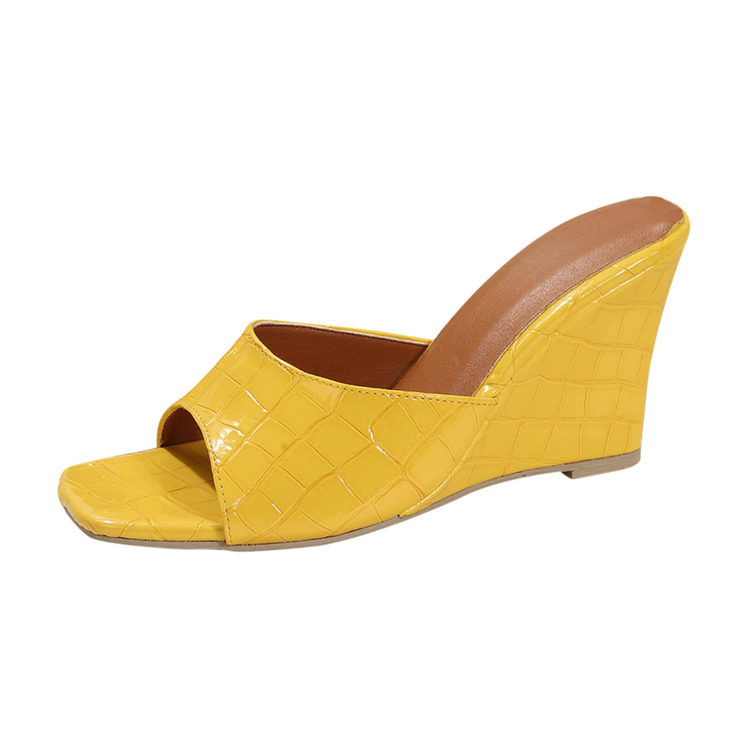 Naia | Women&