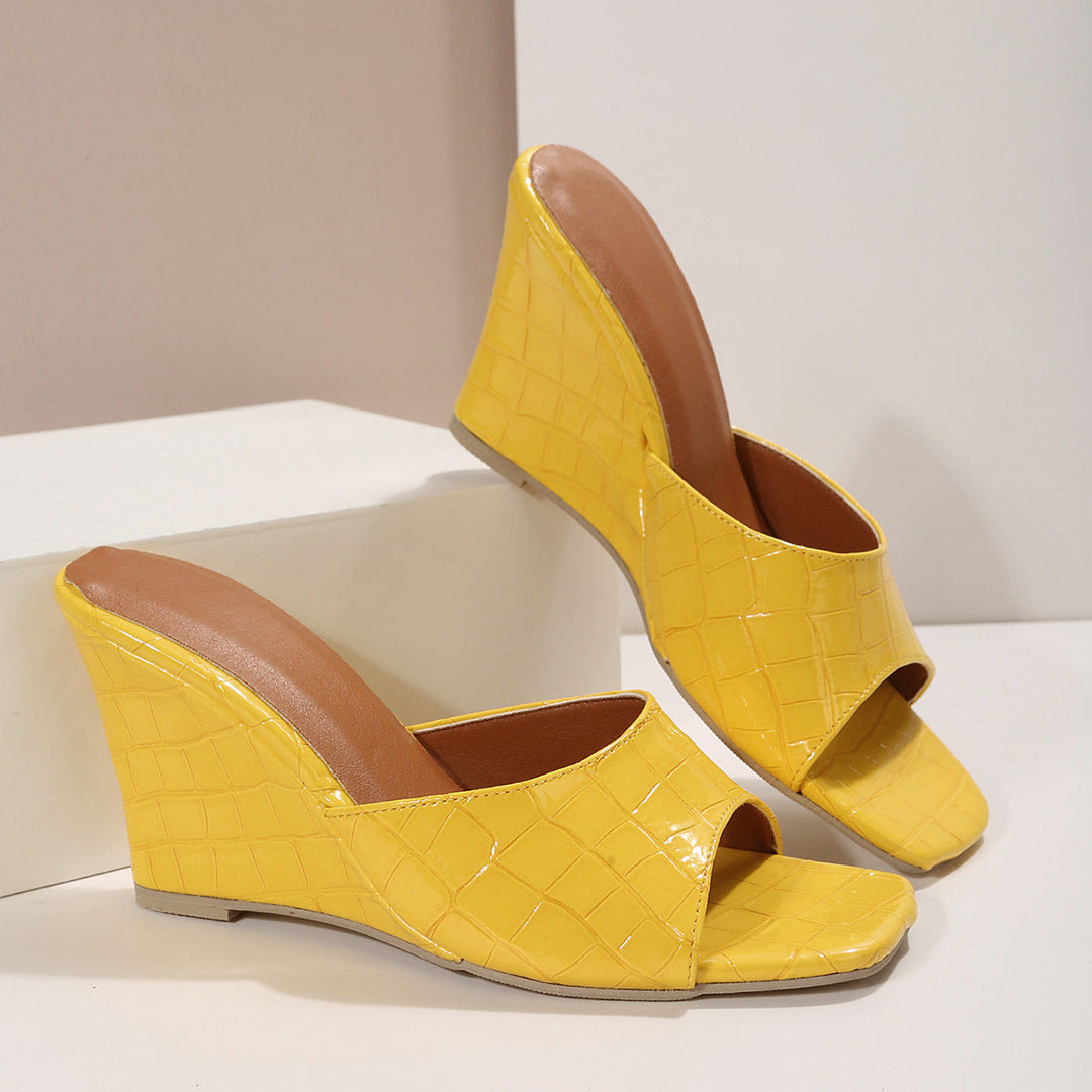 Naia | Women&