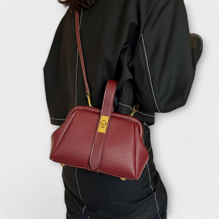 Orinthia | Women&