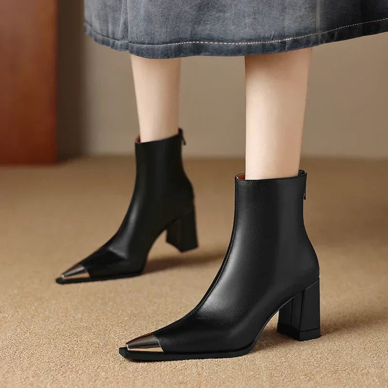 Raina | Women&