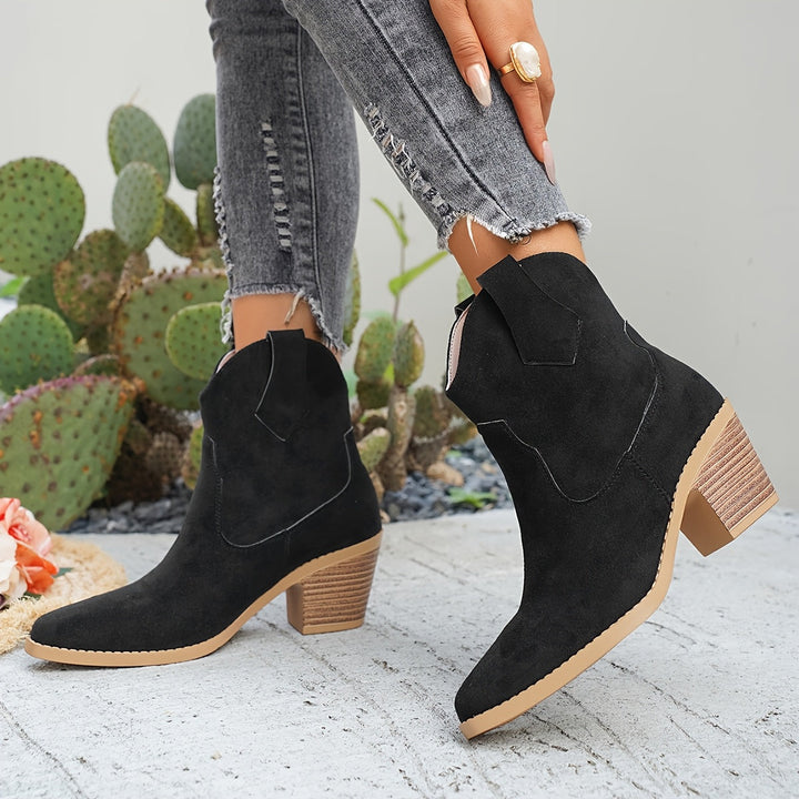 Renata | Women&