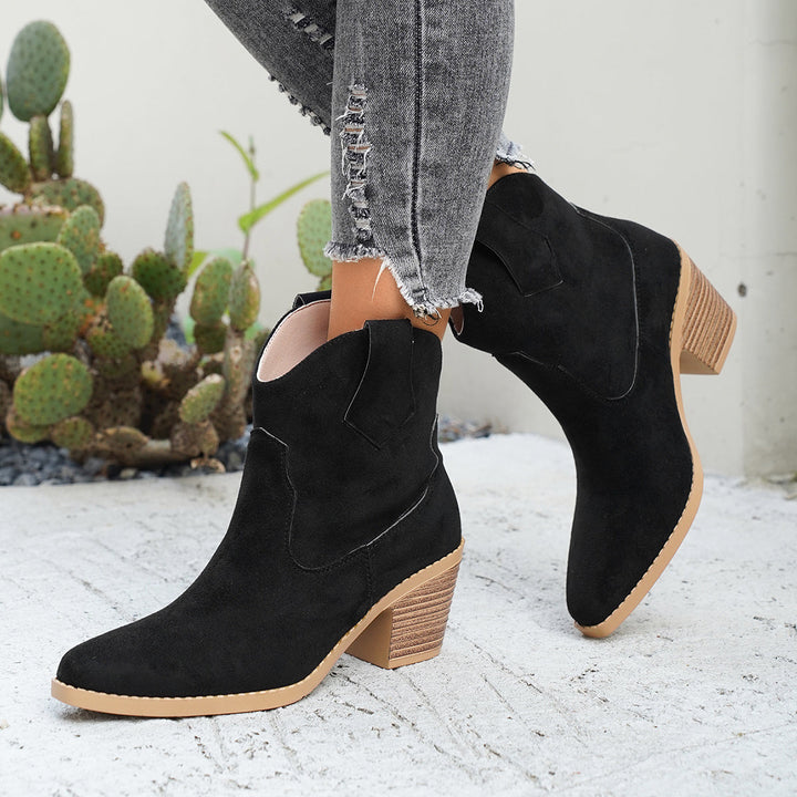 Renata | Women&