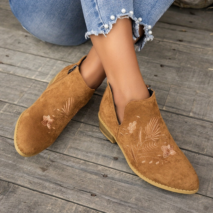 Thessira | Women&