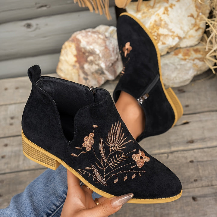 Thessira | Women&