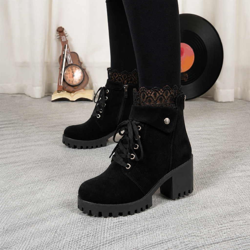 Vornessa | Women&