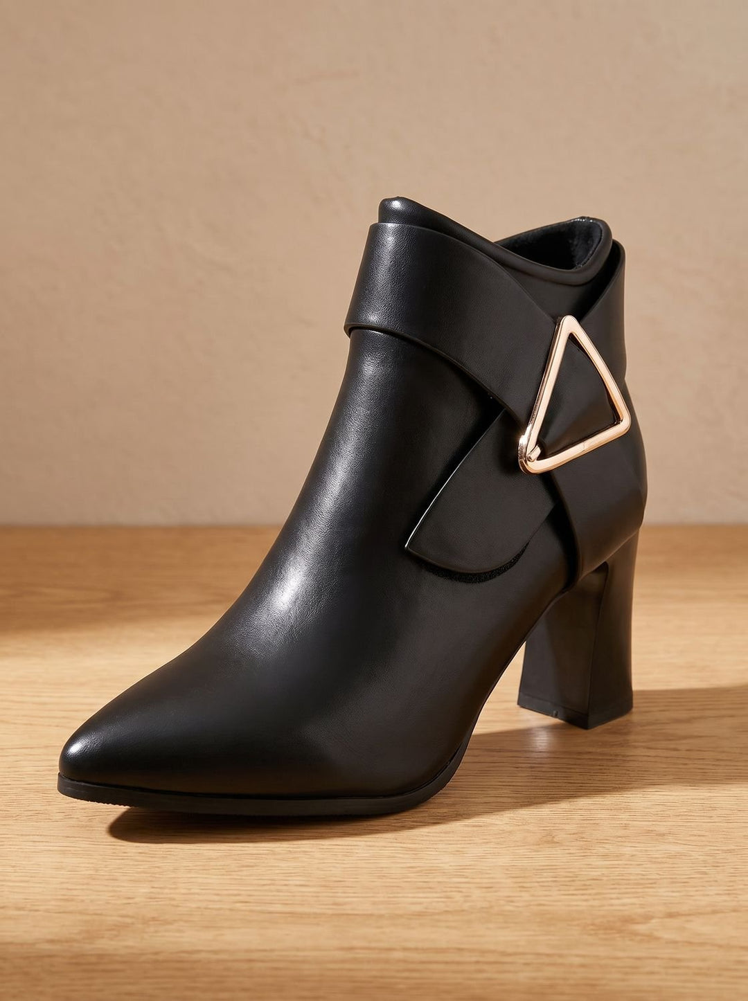 Zelvara | Women&